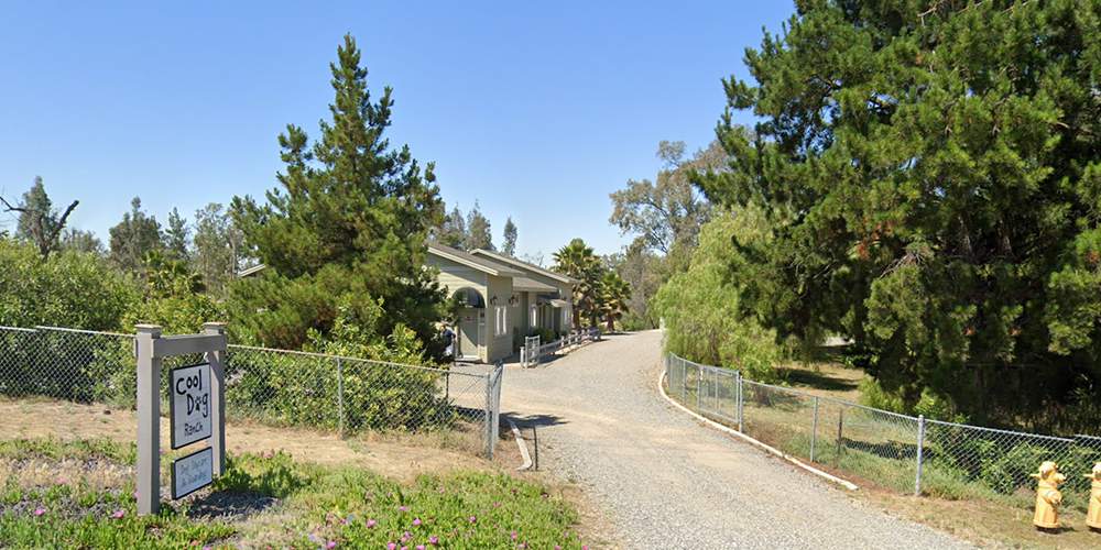 Entrance to Cool Dog Ranch, site of dog teeth cleaning in Temecula by Qualified Pet Dental