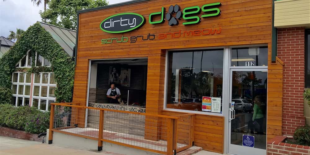 Storefront of Dirty Dogs, site of dog teeth cleaning in Solana Beach, California by Qualified Pet Dental.