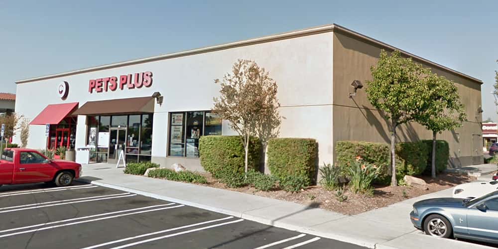 Storefront of Pets Plus, site of dog teeth cleaning in Escondido, California by Qualified Pet Dental