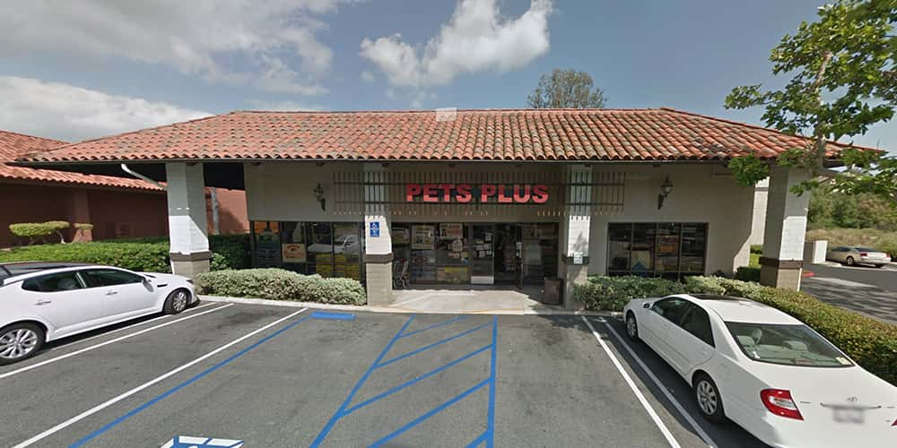 Storefront of Pets Plus, site of dog teeth cleaning in Mission Viejo, California by Qualified Pet Dental.